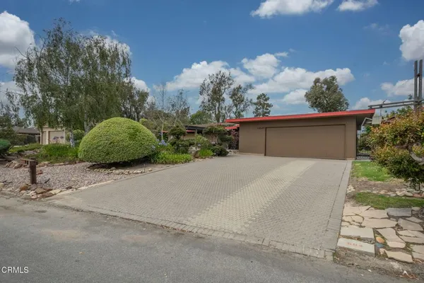 $1,425,000 | 804 Calle Del Norte, Camarillo, CA 93010
