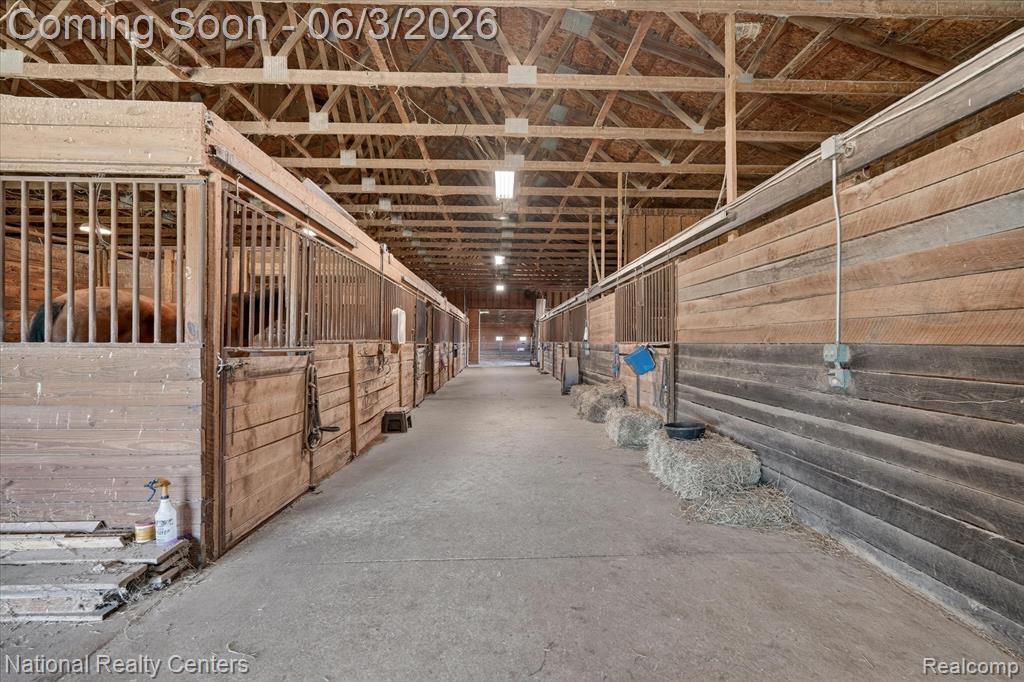 864 East Lovejoy Road Howell, MI 48855 - Photo 29 of 68
