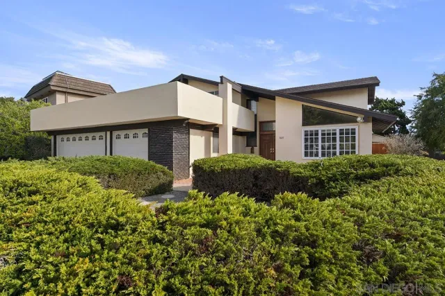 $1,599,000 | 3605 Syracuse Avenue, San Diego, CA 92122