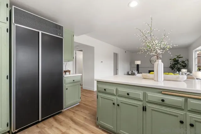 $1,599,000 | 3605 Syracuse Avenue, San Diego, CA 92122