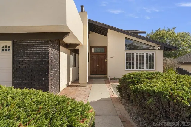 $1,599,000 | 3605 Syracuse Avenue, San Diego, CA 92122