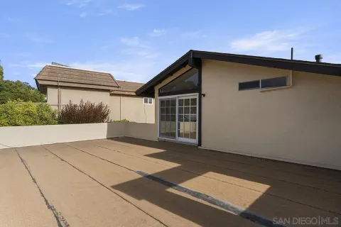 $1,599,000 | 3605 Syracuse Avenue, San Diego, CA 92122