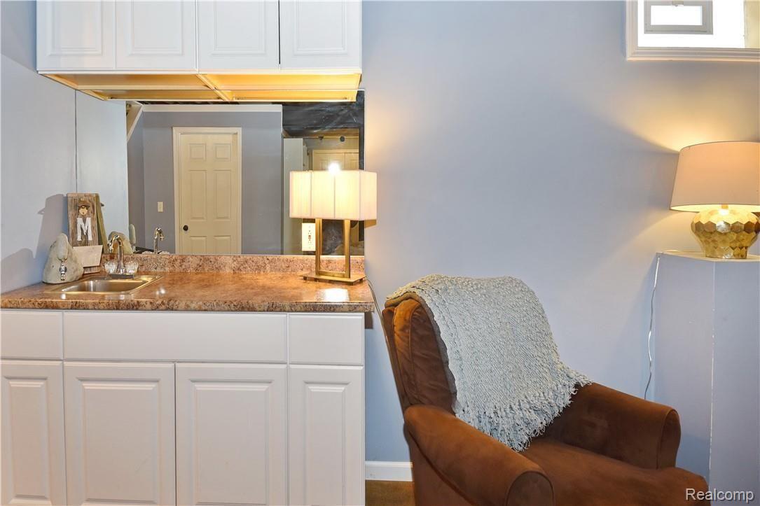 242 Roth Boulevard Clawson, MI 48017 - Photo 23 of 28 242 Roth_23.JPG