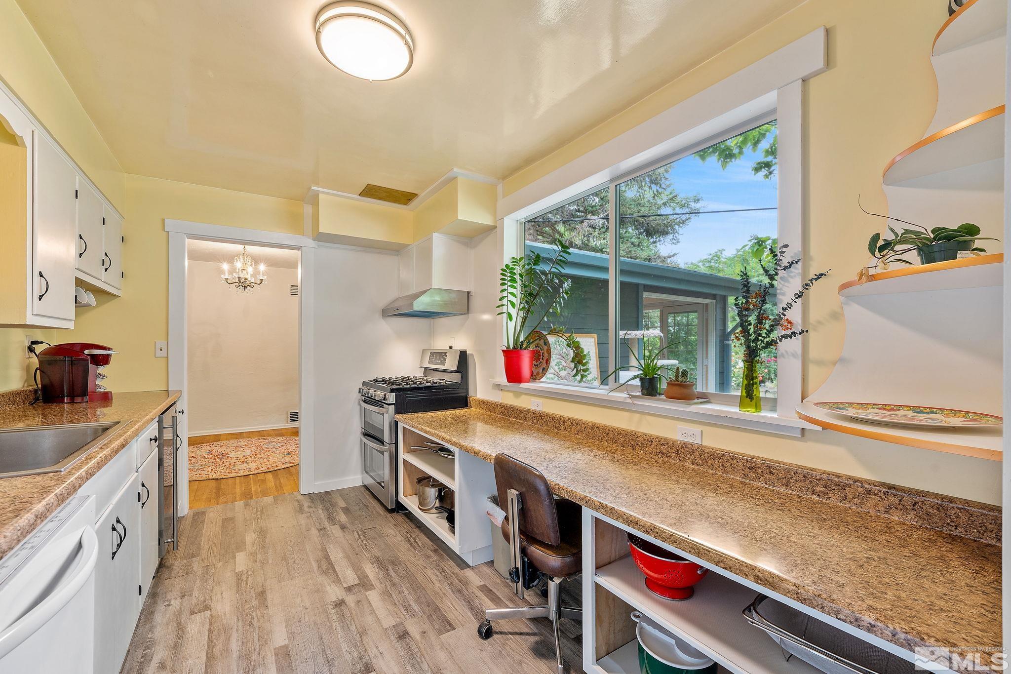 1820 Daniel Webster Drive Reno, NV 89509 - Photo 13 of 32 Photo 13