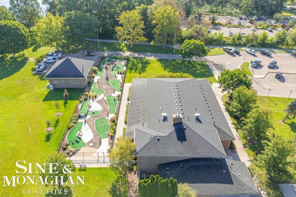 1694 Newcastle Road Grosse Pointe Woods, MI 48236 - Photo 38 of 41