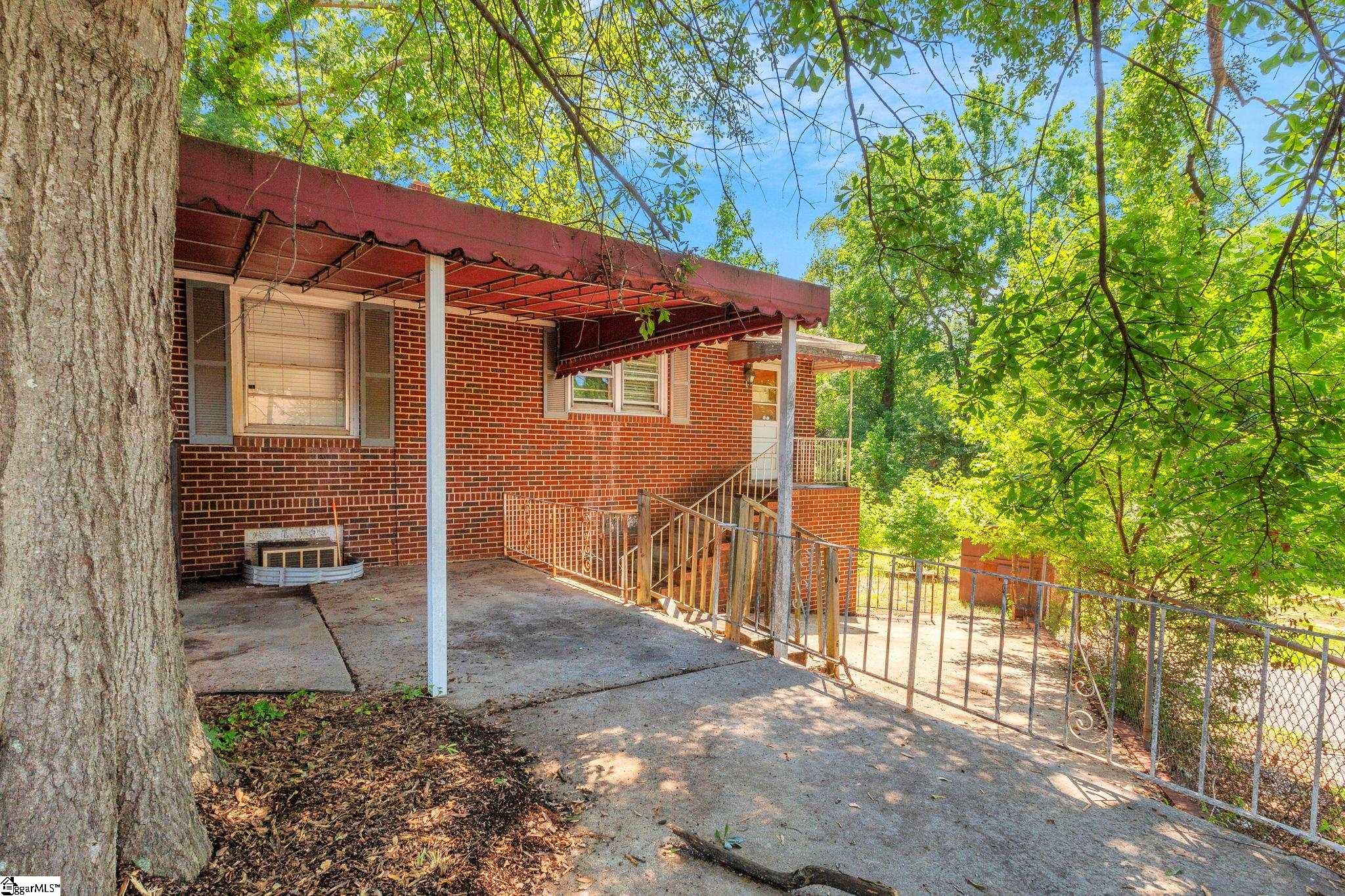 104 East Butler Road Mauldin, SC 29662 - Photo 15 of 20