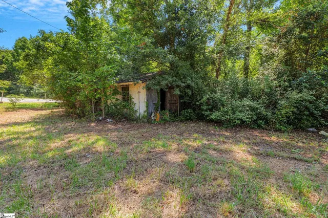 $244,900 | 104 East Butler Road, Mauldin, SC 29662