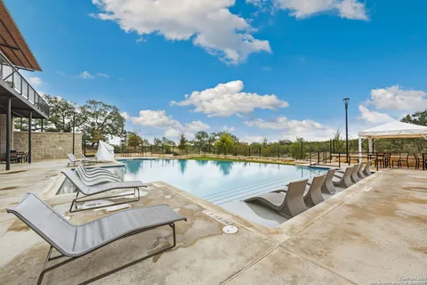 a view of a lake and outdoor space