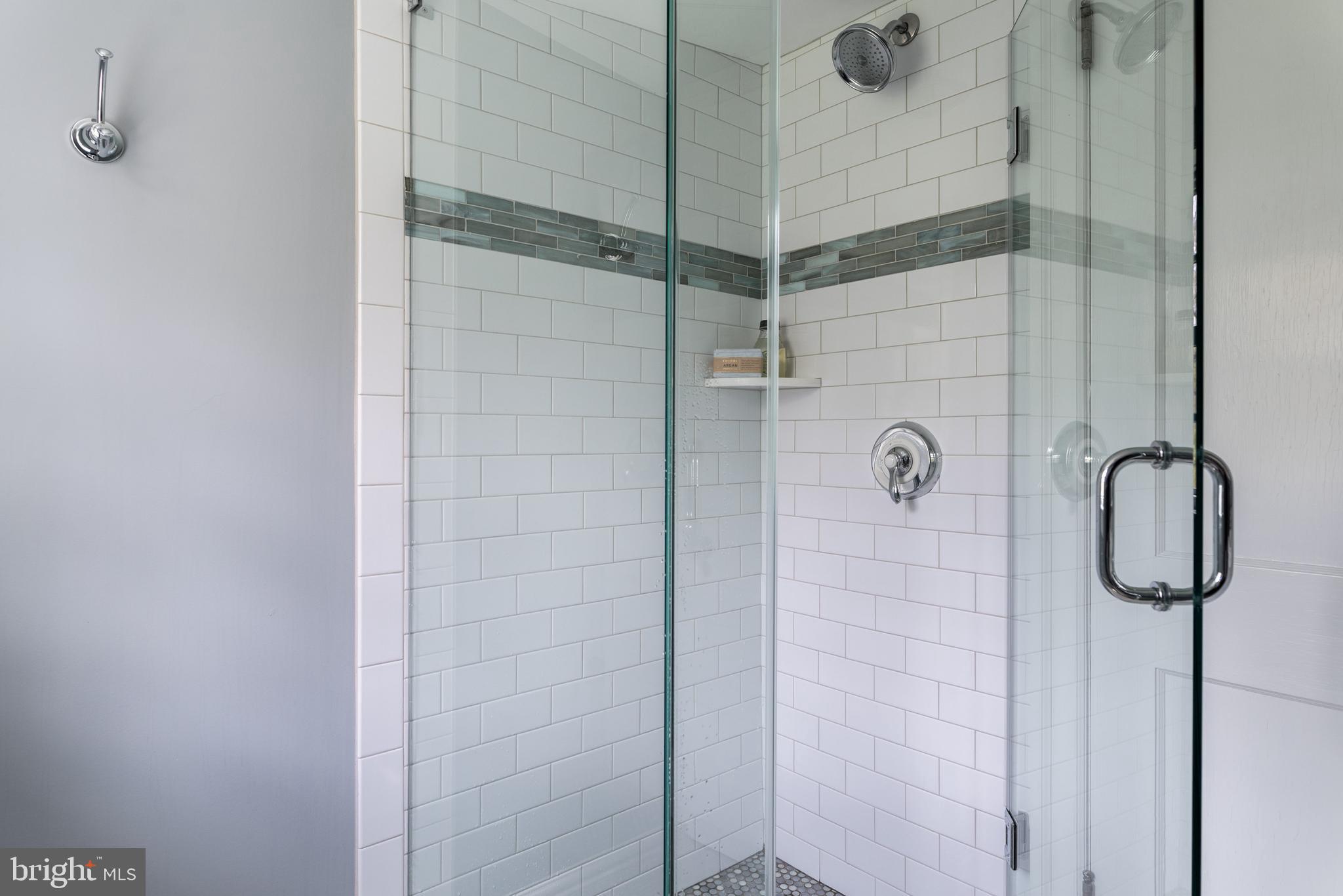 12 Forest Road Wayne, PA 19087 - Photo 35 of 38 Third Floor Hall Bathroom.