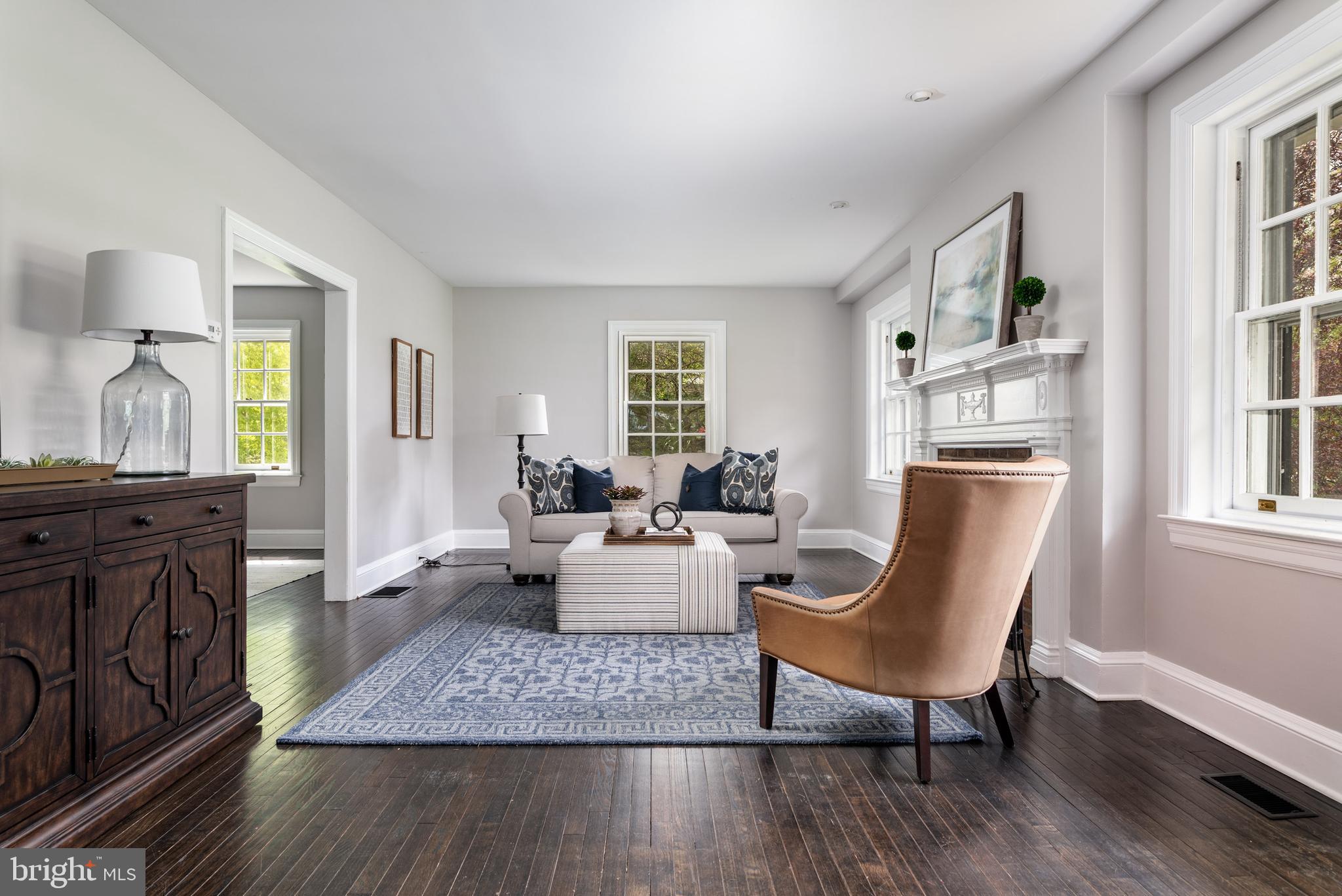 12 Forest Road Wayne, PA 19087 - Photo 6 of 38 Living Room.