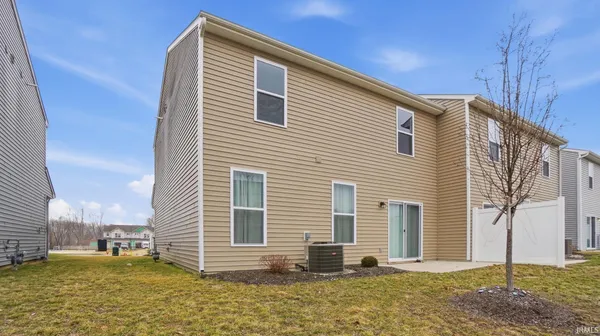 $263,000 | 3597 Canal Square Drive, New Haven, IN 46774