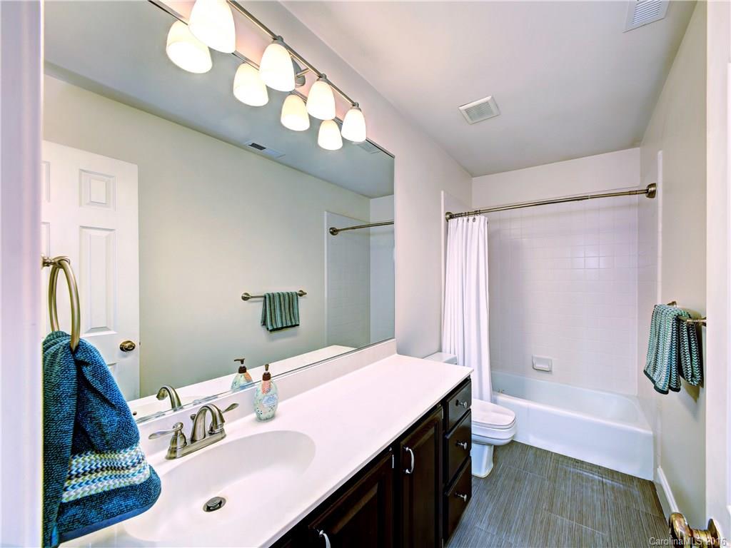 968 Bromley Road, Unit C Charlotte, NC 28207 - Photo 19 of 24 Gallery Image 19