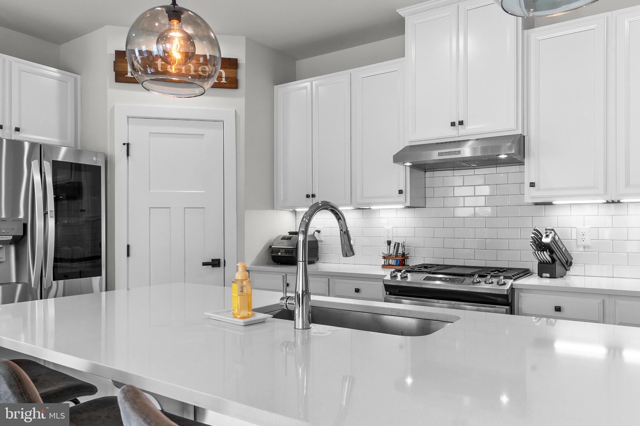 19 Grande Boulevard Tabernacle, NJ 08088 - Photo 12 of 40