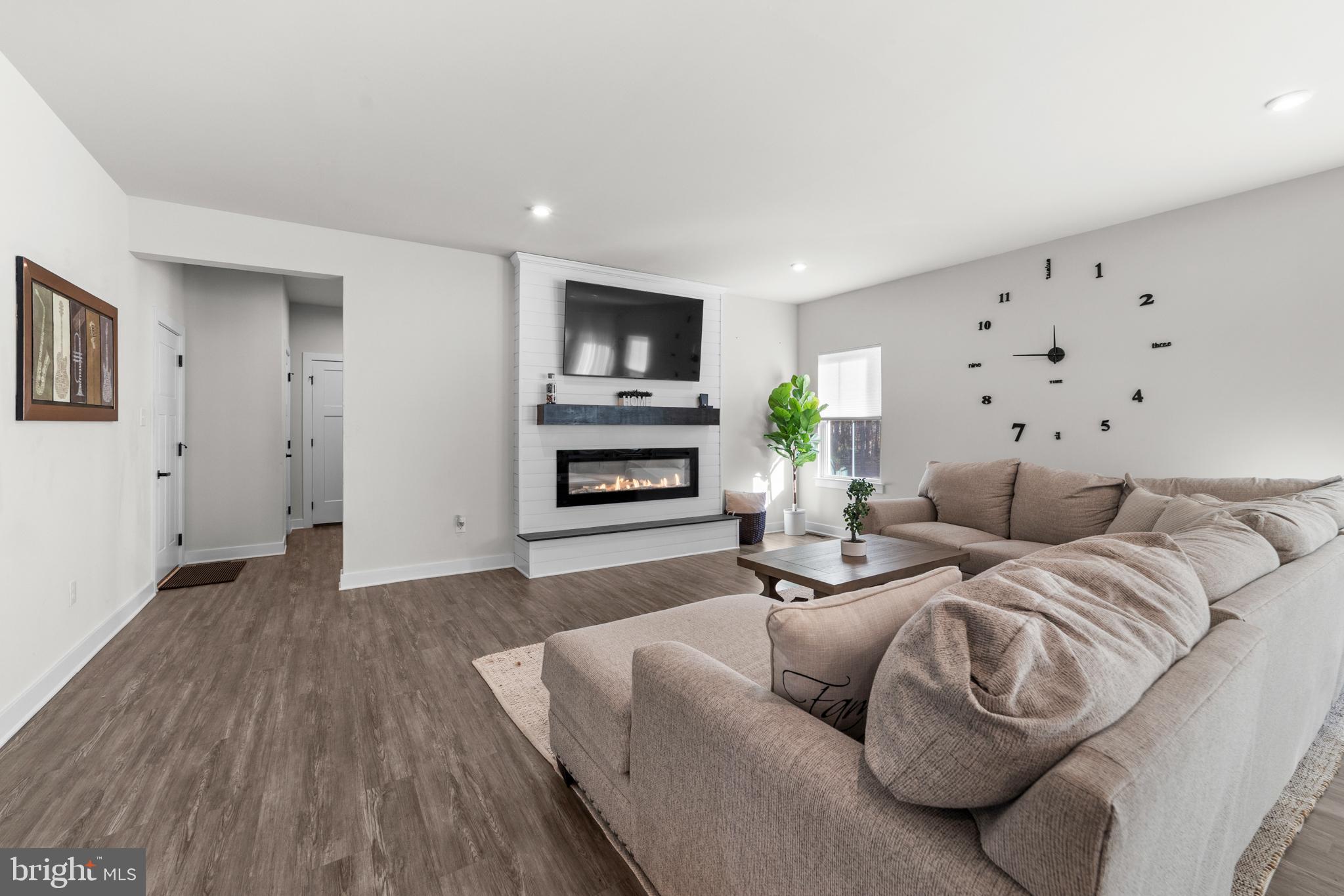 19 Grande Boulevard Tabernacle, NJ 08088 - Photo 6 of 40