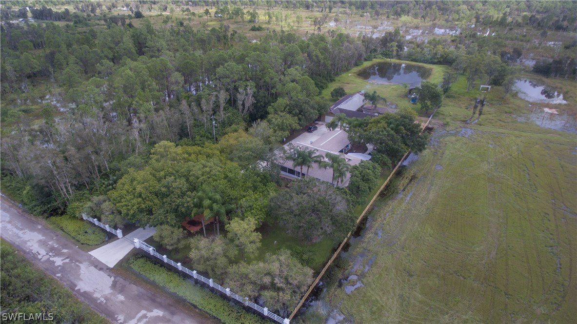 12301 Shawnee Road Fort Myers, FL 33913 - Photo 3 of 25 Gallery Image 3