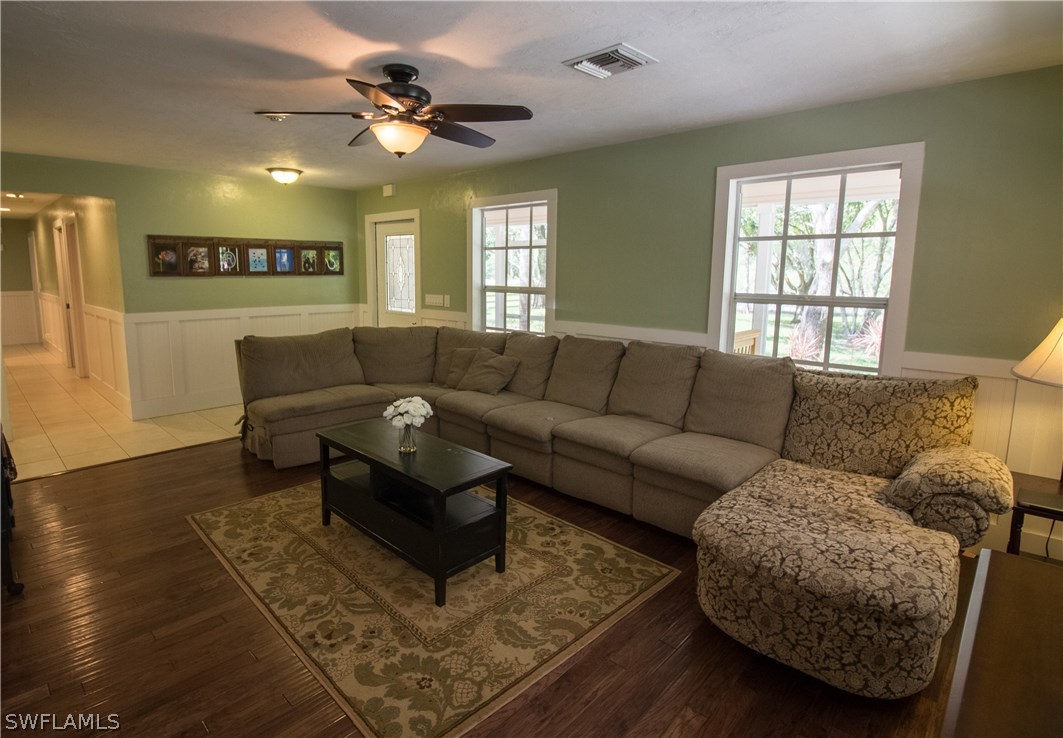 12301 Shawnee Road Fort Myers, FL 33913 - Photo 5 of 25 Gallery Image 5