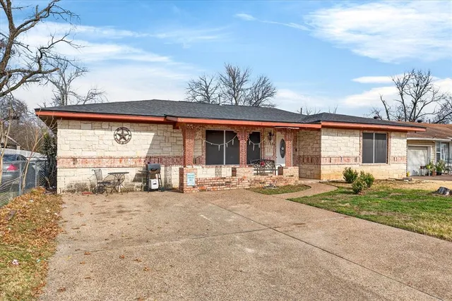 $180,000 | 1115 Fisher Street, Bellmead, TX 76705