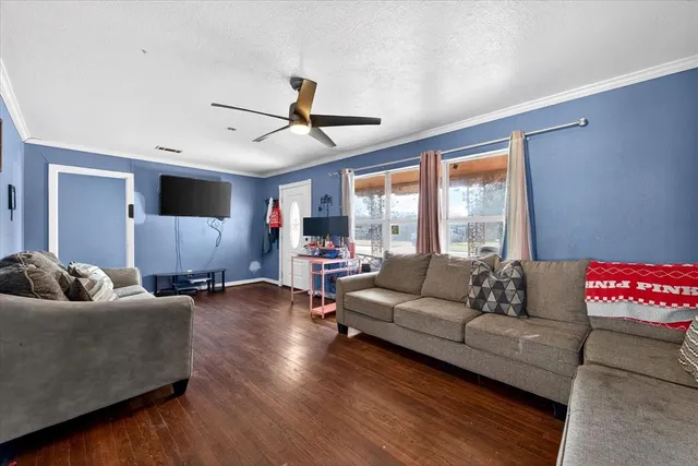 $180,000 | 1115 Fisher Street, Bellmead, TX 76705