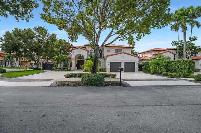 $1,495,000 | 15632 Northwest 79th Court, Miami Lakes, FL 33016
