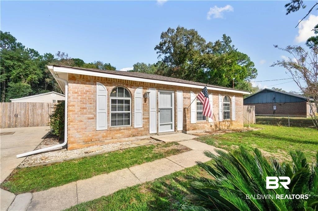 8070 Domain Street Mobile, AL 36619 - Photo 1 of 32