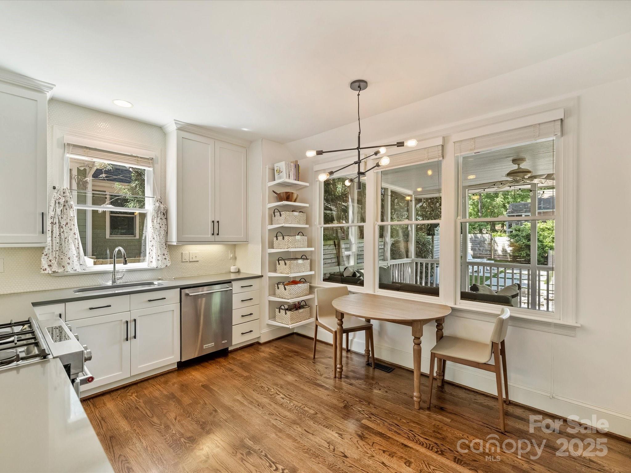 2121 Club Road Charlotte, NC 28205 - Photo 11 of 30 Gallery Image 11