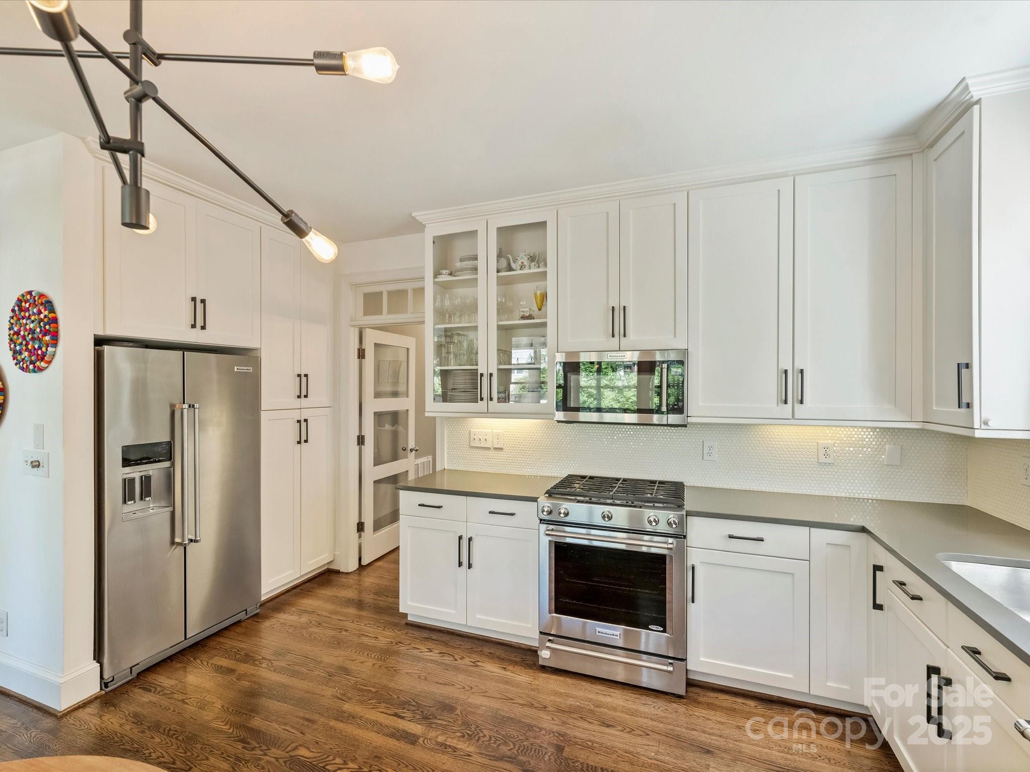2121 Club Road Charlotte, NC 28205 - Photo 12 of 30 Gallery Image 12