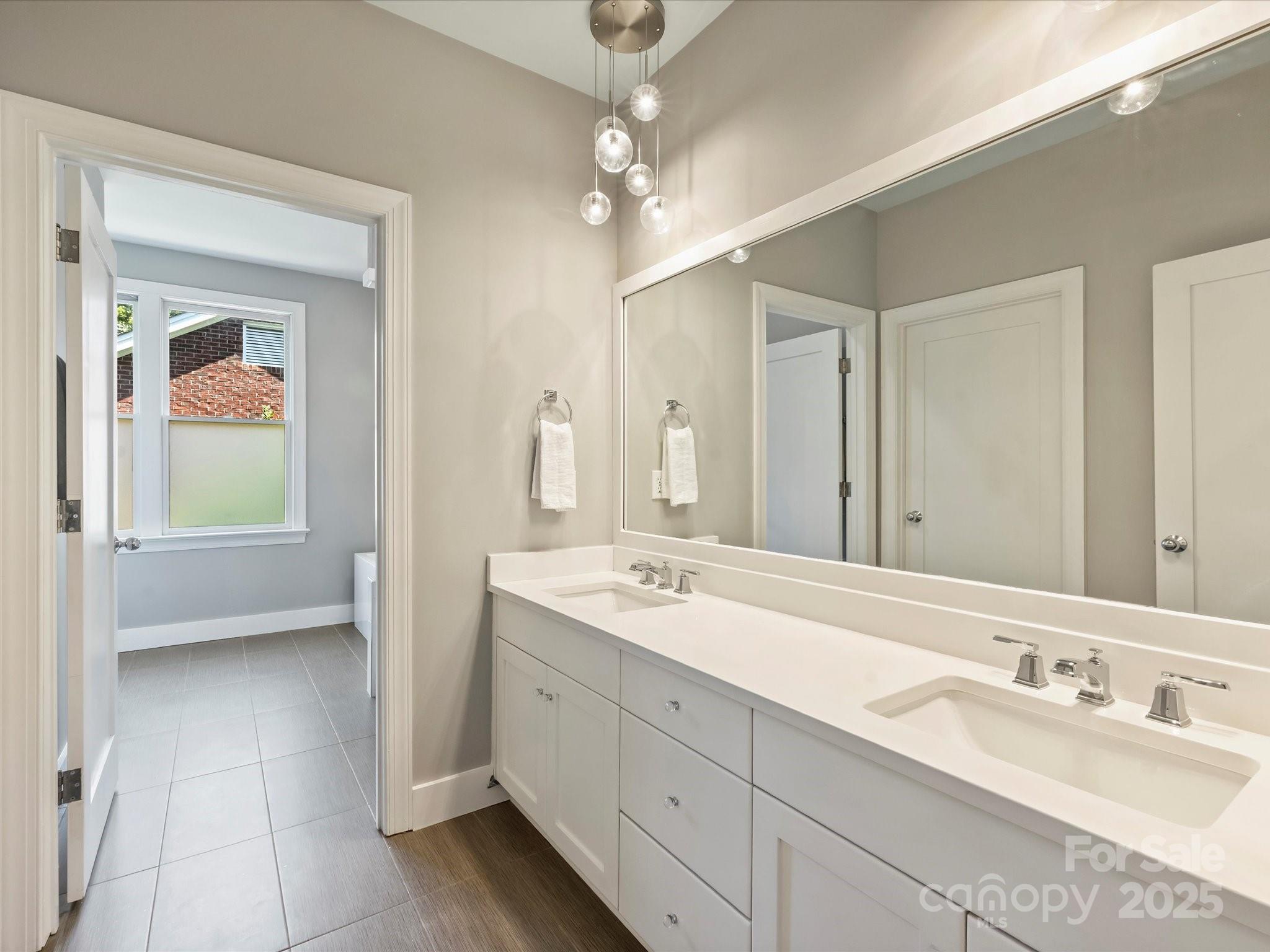 2121 Club Road Charlotte, NC 28205 - Photo 22 of 30 Gallery Image 22