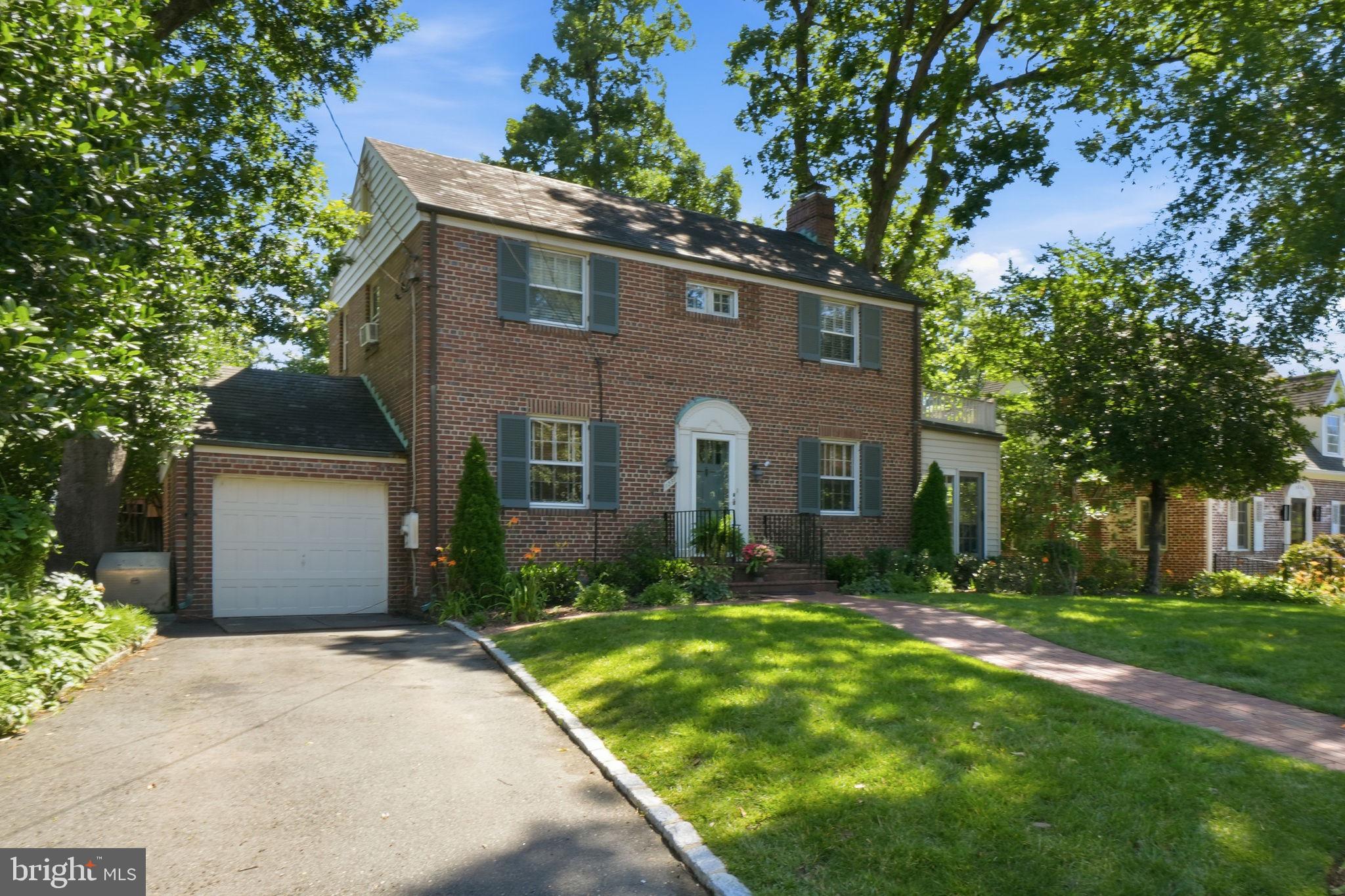 1251 South Oakcrest Road Arlington, VA 22202 - Photo 5 of 57