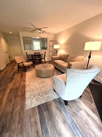 $312,500 | 13803 Riverside Townhouses Road, Unit 3, Manchester Center, VT 05255