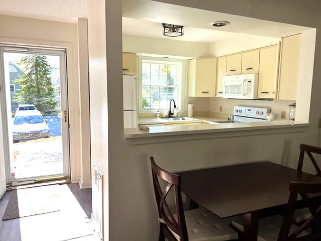 $312,500 | 13803 Riverside Townhouses Road, Unit 3, Manchester Center, VT 05255