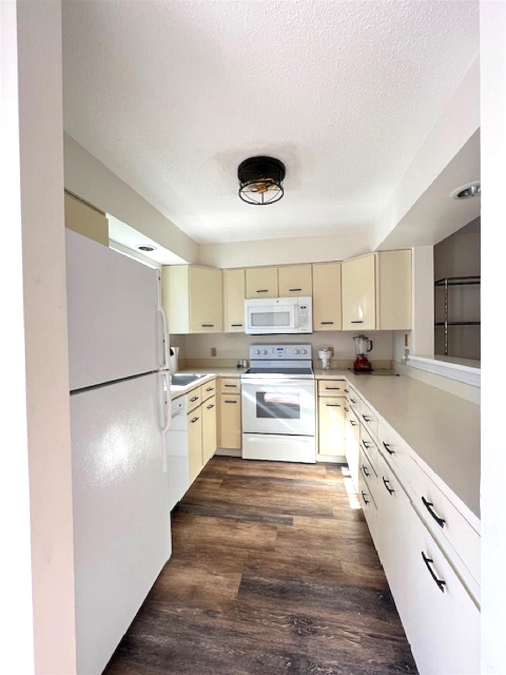 13803 Riverside Townhouses Road, Unit 3 Manchester Center, VT 05255 - Photo 6 of 10