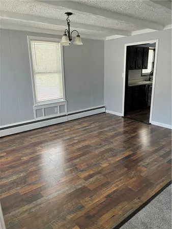 $2,500 | 1014 Victory Highway, North Smithfield, RI 02896