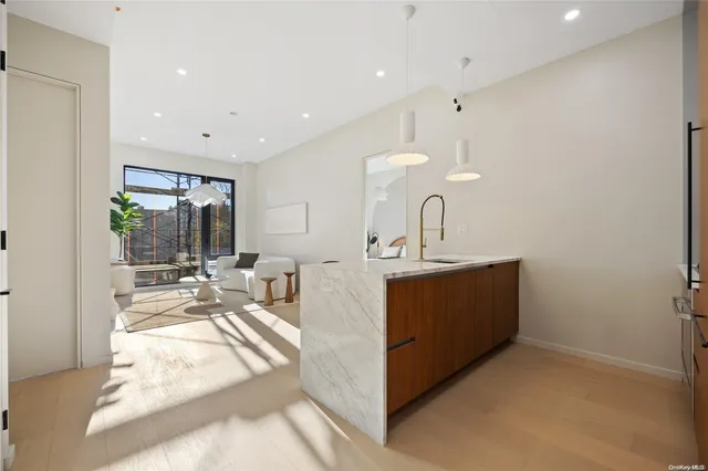 $1,198,000 | 31-16 21st Street, Unit 2J | Astoria