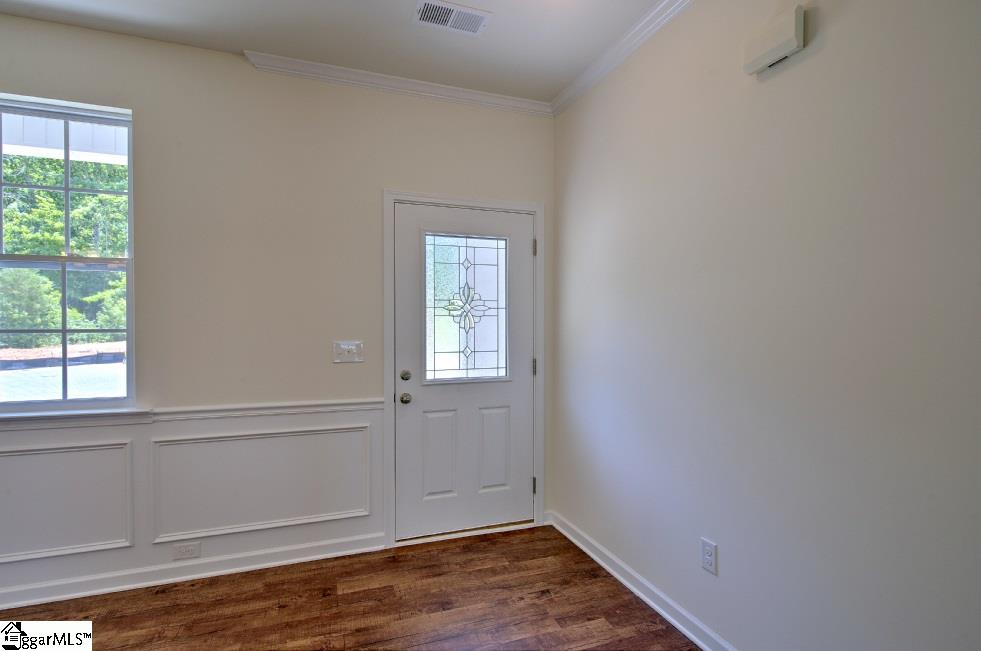 102 Addlestone Circle Fountain Inn, SC 29644 - Photo 3 of 32 Gallery Image 3