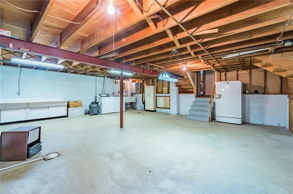 1746 Brodhead Road Coraopolis, PA 15108 - Photo 18 of 25 Gallery Image 18