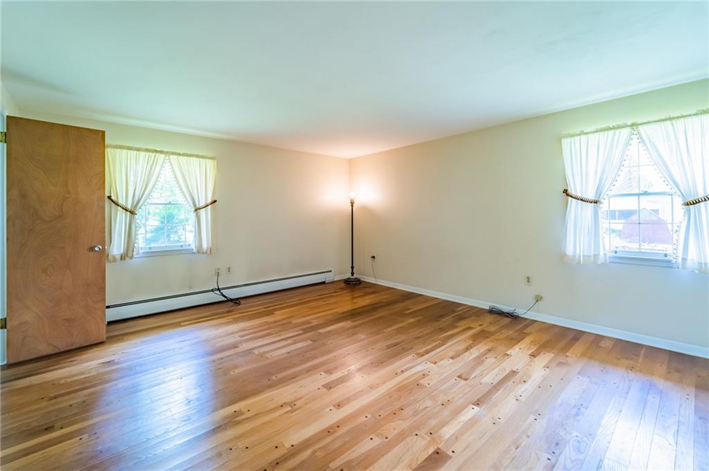 1746 Brodhead Road Coraopolis, PA 15108 - Photo 10 of 25 Gallery Image 10