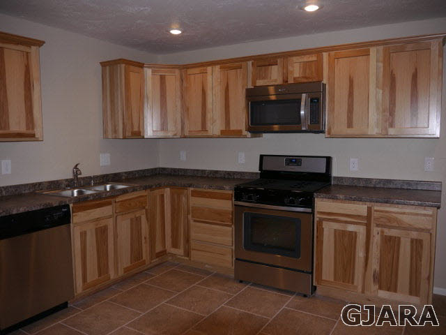 3018 D D 1/2 Road Grand Junction, CO 81504 - Photo 5 of 18 Gallery Image 5