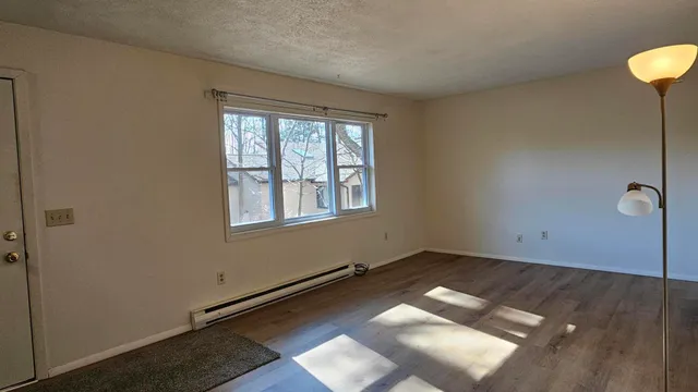 $1,750 | 3224 Evergreen Circle, Unit A, Tobyhanna, PA 18466