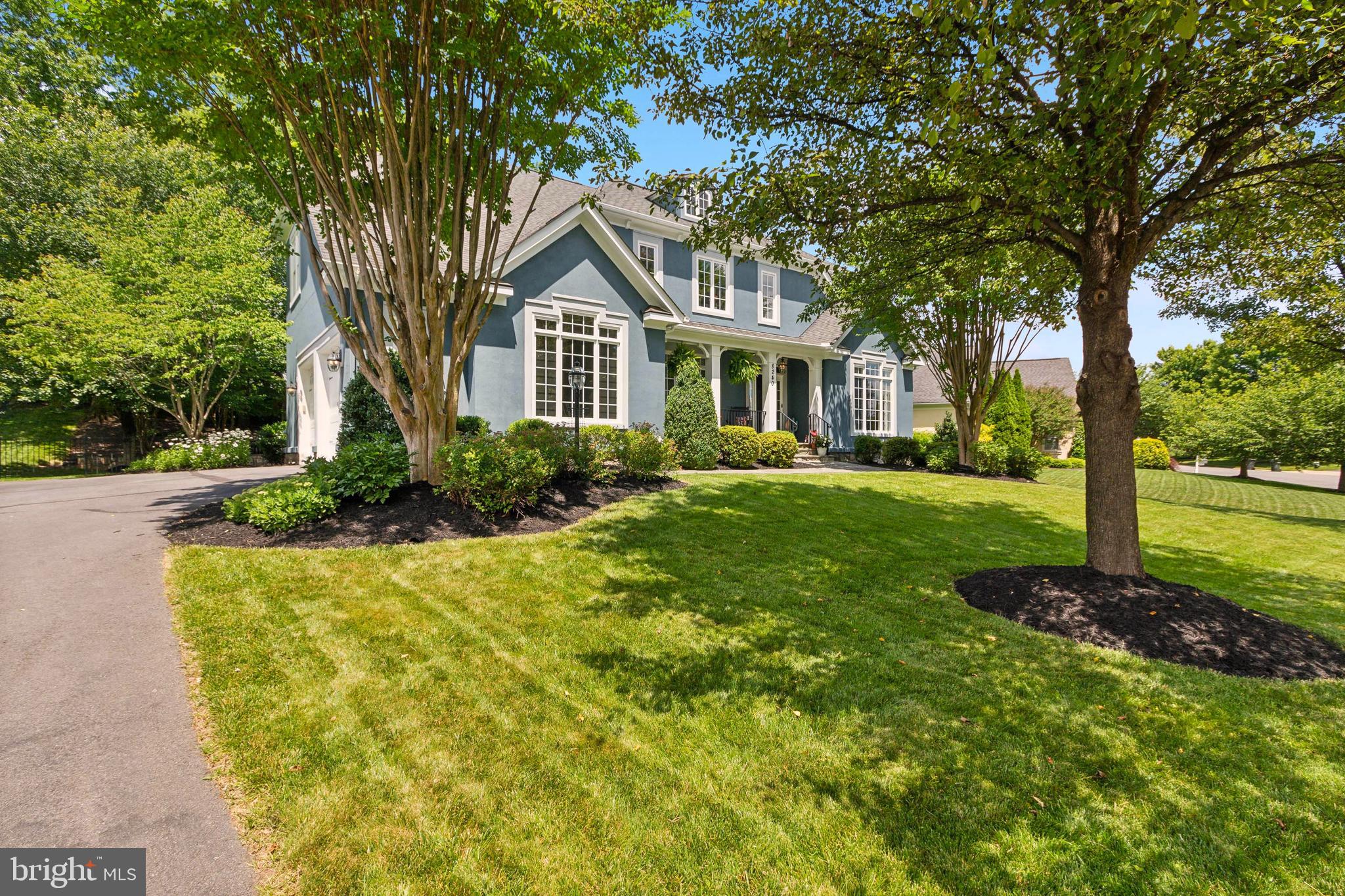 8240 Roxborough Loop Gainesville, VA 20155 - Photo 3 of 103 Gallery Image 3