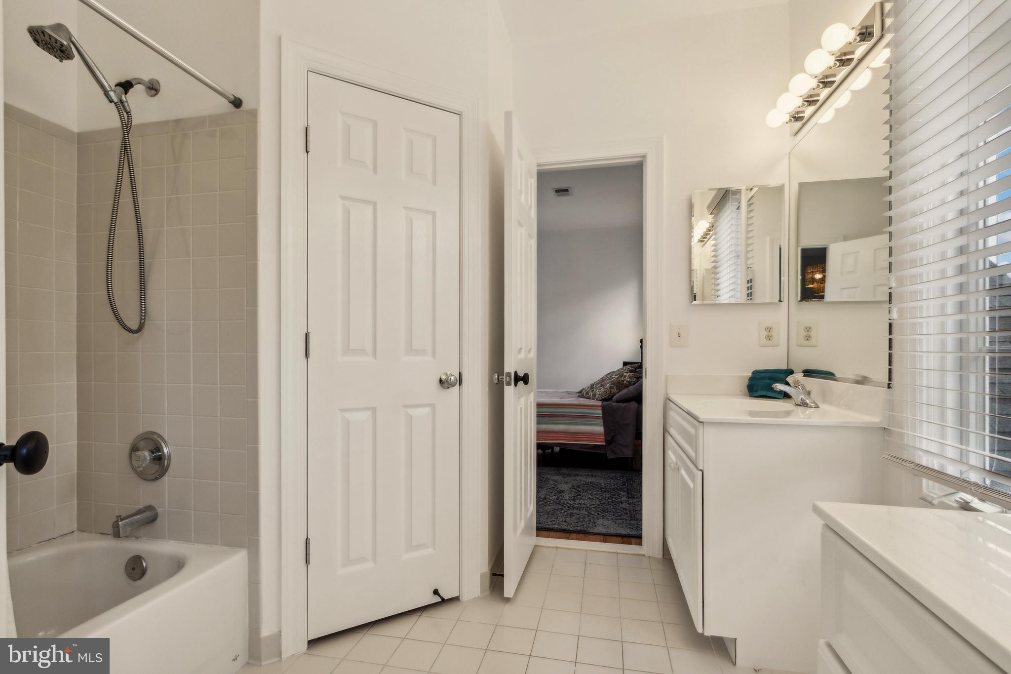 8240 Roxborough Loop Gainesville, VA 20155 - Photo 51 of 103 Gallery Image 51