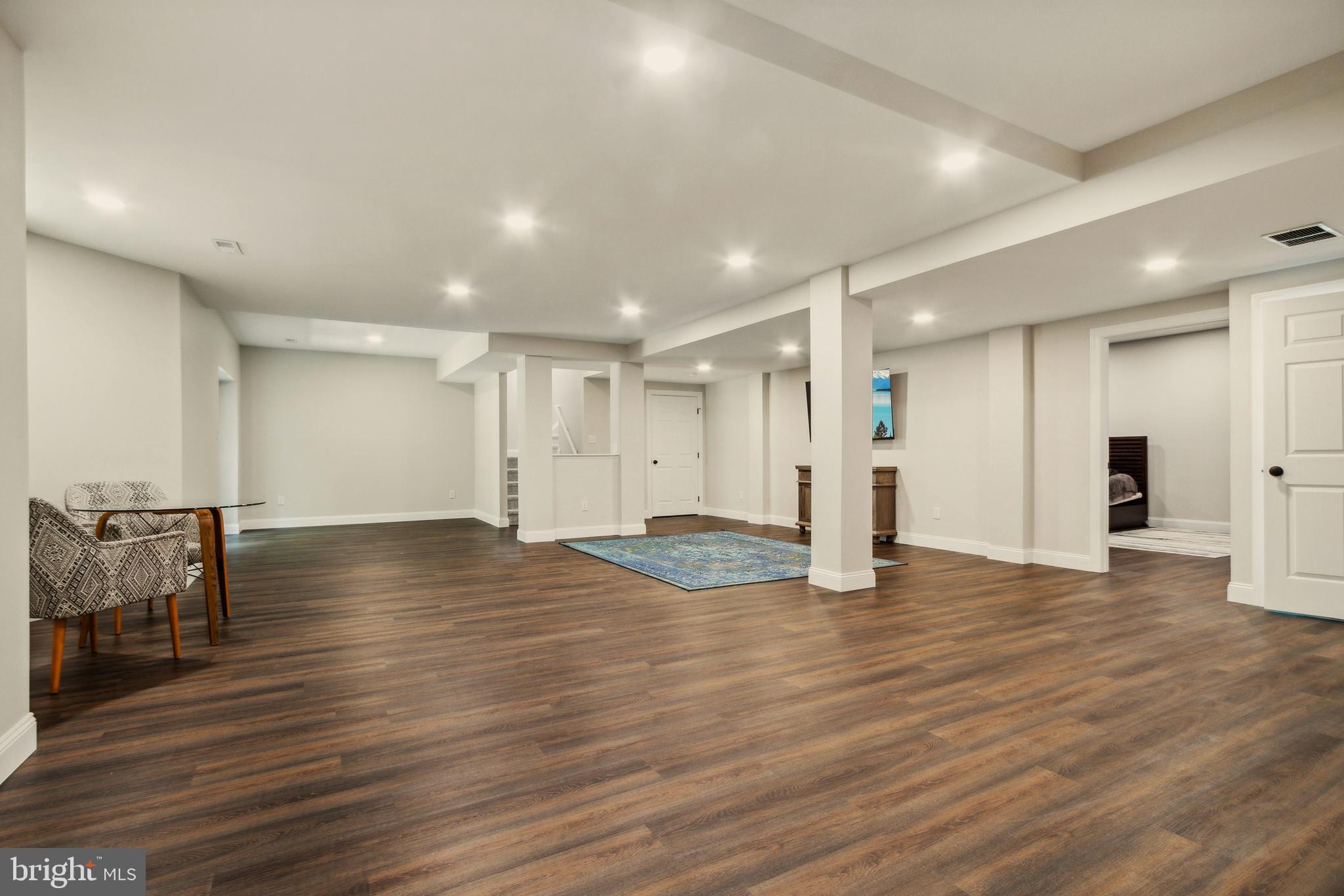 8240 Roxborough Loop Gainesville, VA 20155 - Photo 66 of 103 Gallery Image 66