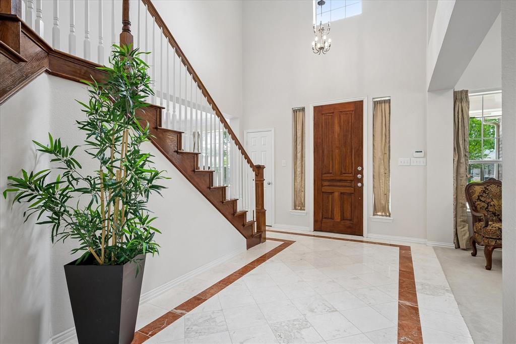 2209 Windy Ridge Court Plano, TX 75025 - Photo 3 of 38