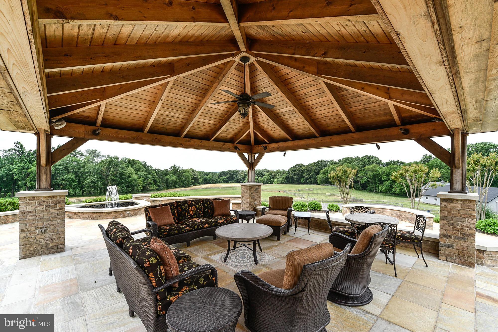18900 Beallsville Road Poolesville, MD 20837 - Photo 25 of 30 Covered seating area