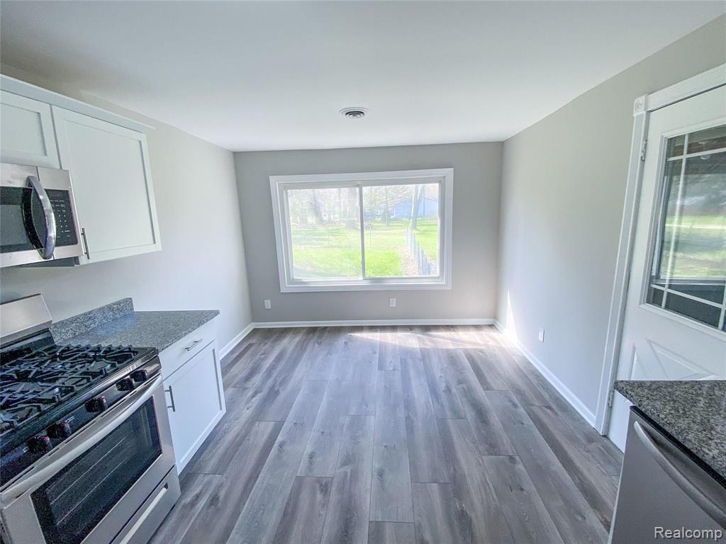 44957 Judd Road Belleville, MI 48111 - Photo 8 of 15