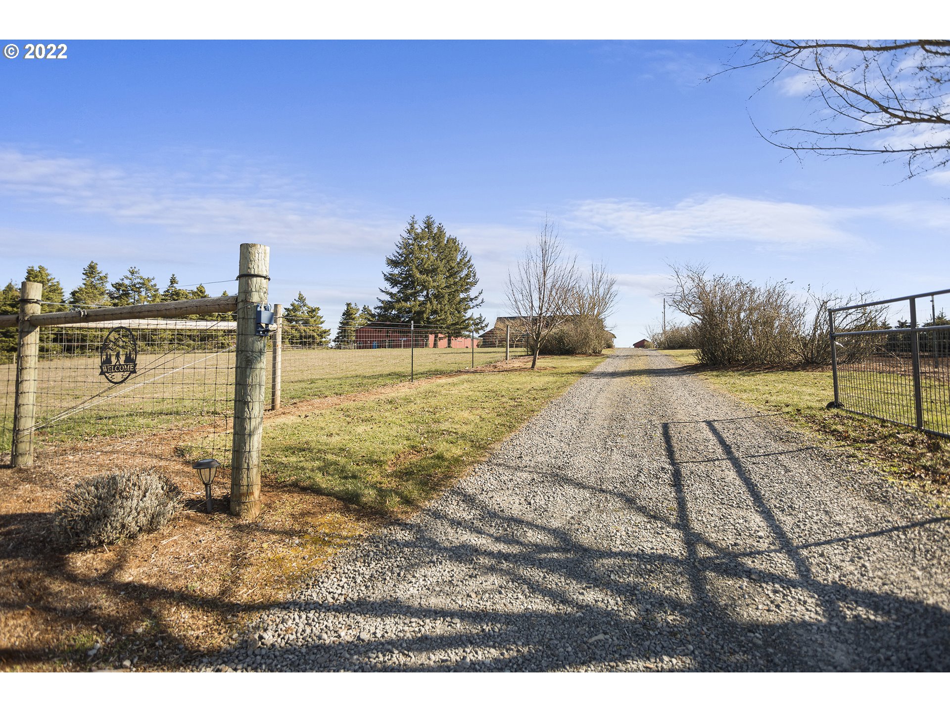 27494 South Gard Road Mulino, OR 97042 - Photo 2 of 32 Gallery Image 2