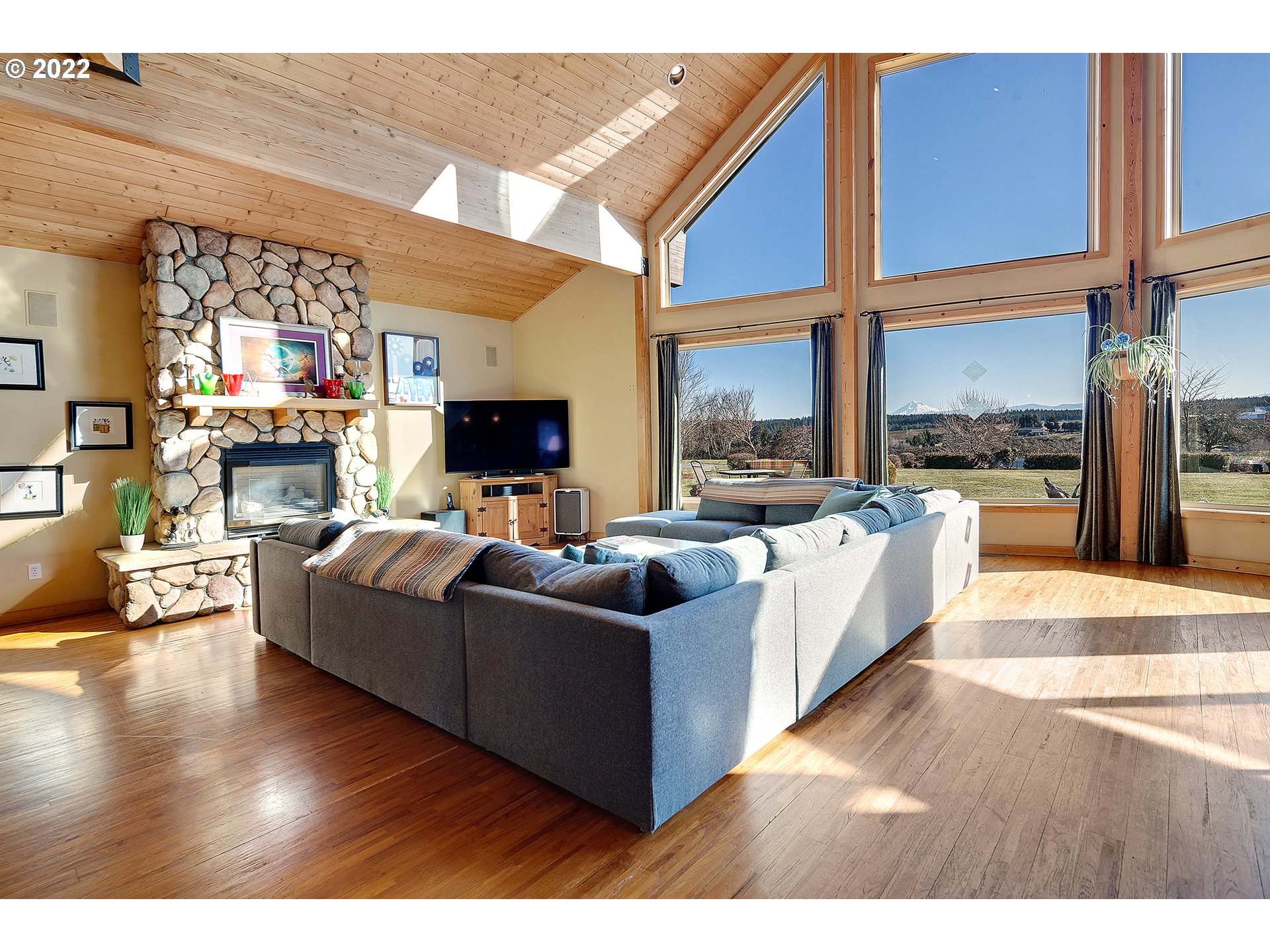 27494 South Gard Road Mulino, OR 97042 - Photo 5 of 32 Gallery Image 5