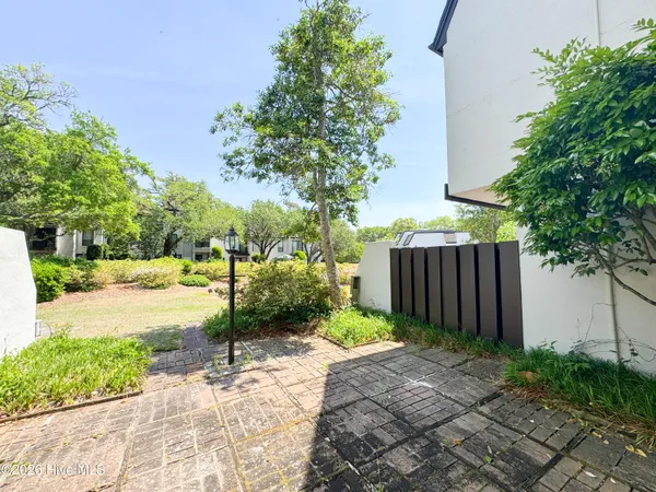 $1,995 | 155 Beaufort Court, Morehead City, NC 28557