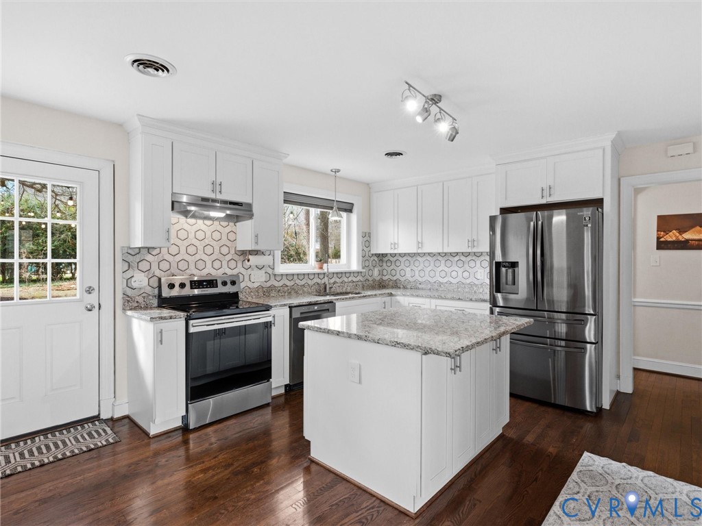 2816 Bicknell Road Richmond, VA 23235 - Photo 15 of 51 Gallery Image 15