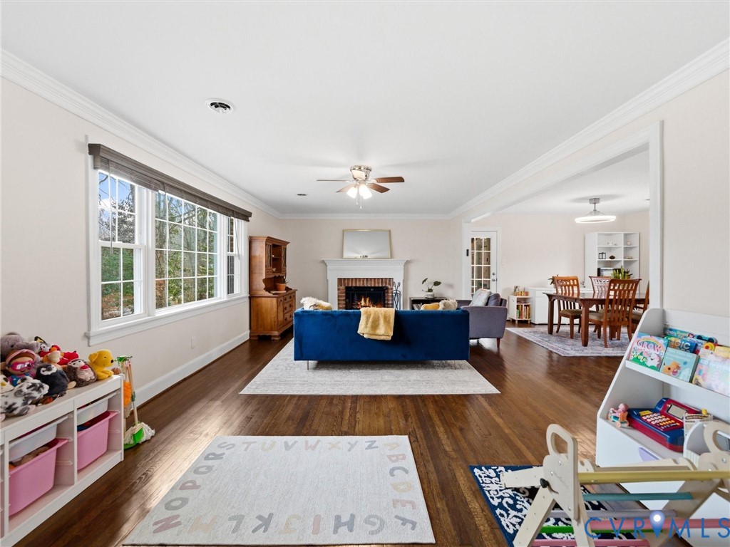 Gallery Image 7