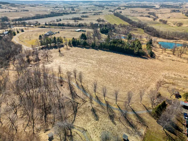 $1,290,000 | 115 Windmill Road, Elizabeth, IL 61028